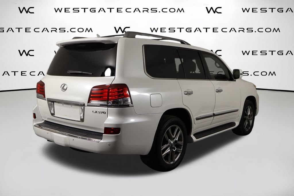 Used 2015 Lexus LX 570 4WD image 46