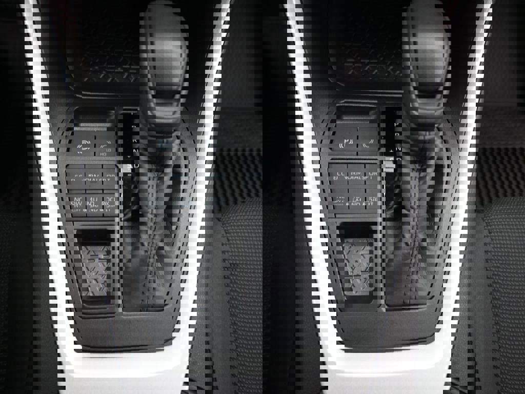 New 2025 Toyota RAV4 LE image 34