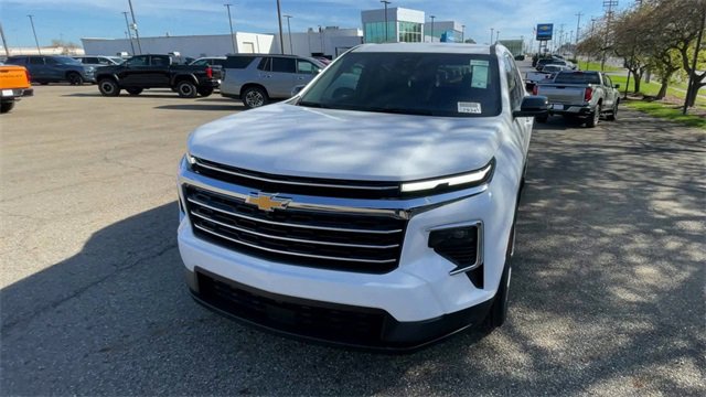 New 2026 Chevrolet Traverse LT w/ Driver Confidence Package image 5