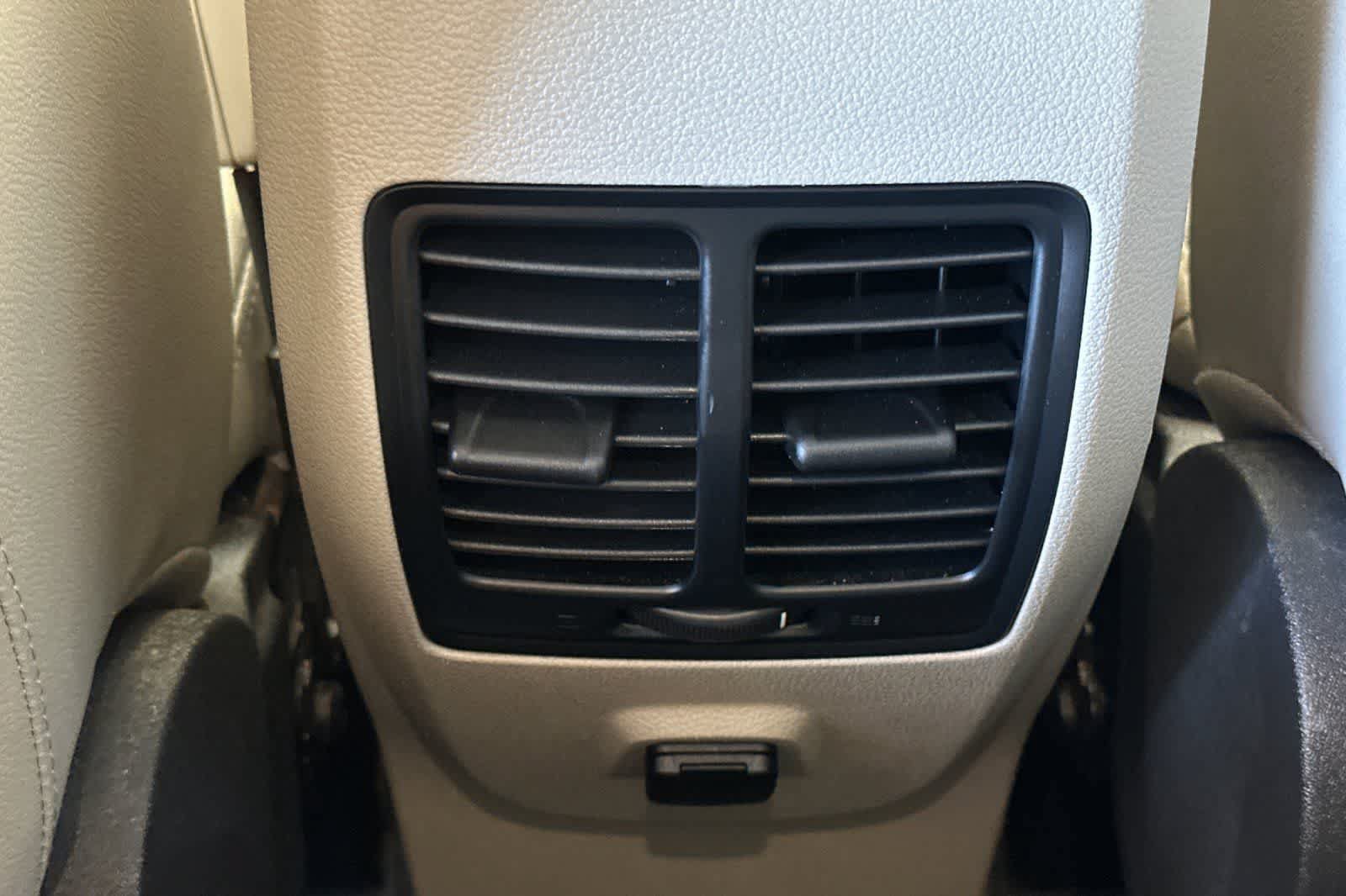 Used 2018 Ford Escape SEL AWD/4WD image 15
