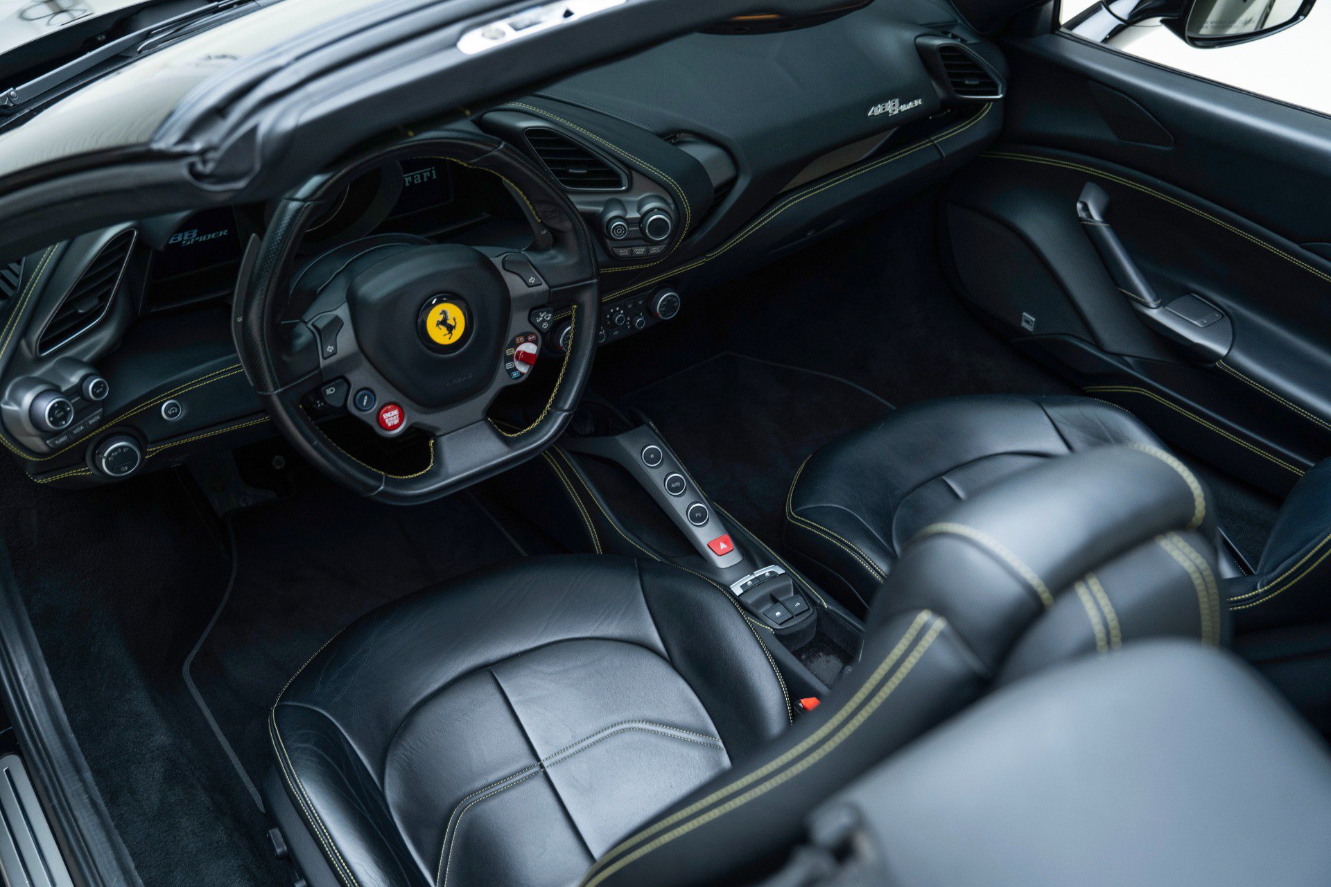Used 2018 Ferrari 488 Spider RWD image 30