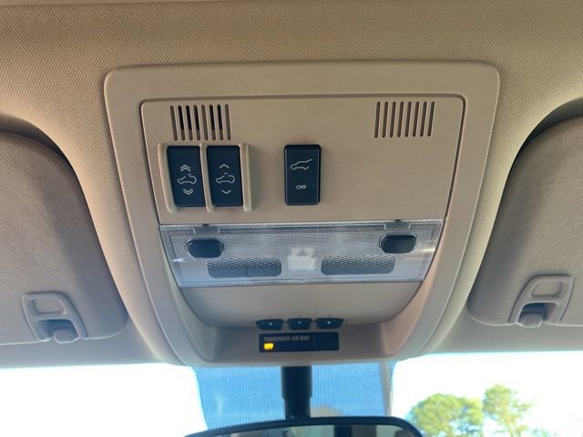 Used 2012 Chevrolet Tahoe LTZ image 34