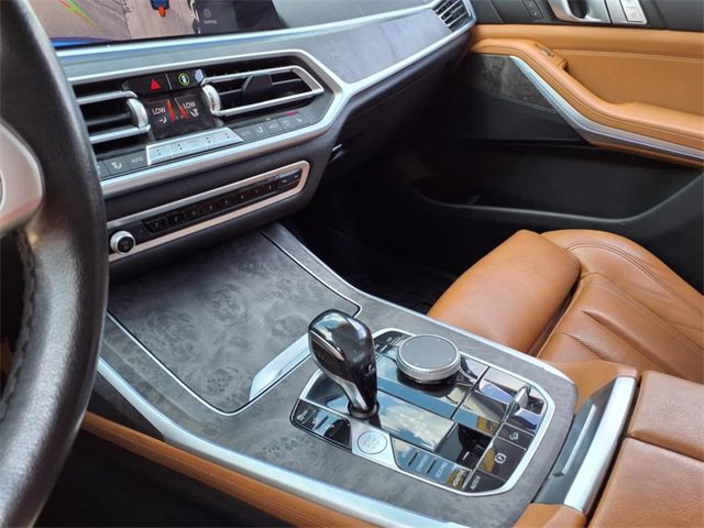 Used 2021 BMW X7 xDrive40i w/ Parking Assistance Package image 21