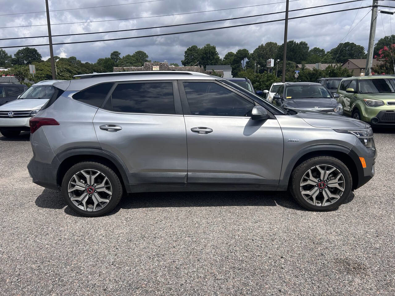 Used 2021 Kia Seltos S image 9