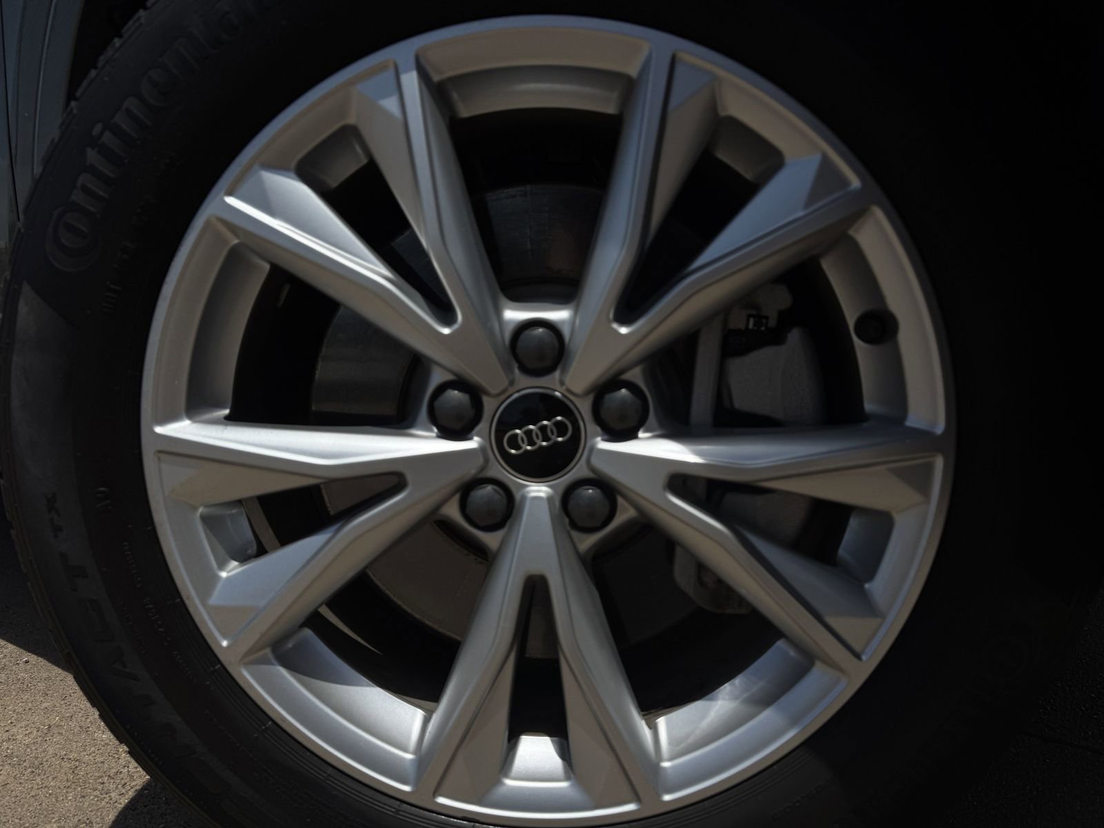 Used 2022 Audi Q3 2.0T Premium Plus w/ Premium Plus Package AWD/4WD image 11