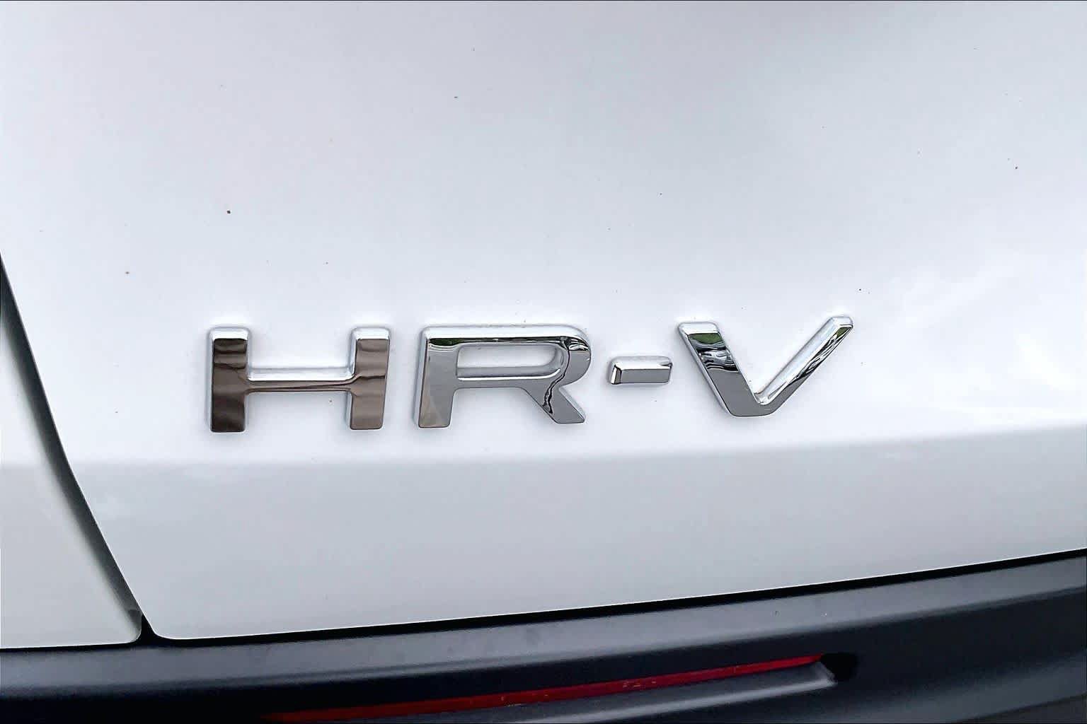 Used 2025 Honda HR-V LX image 30