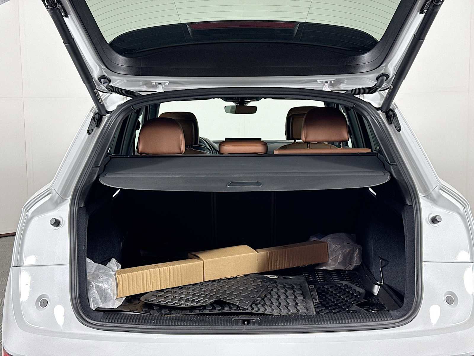 Used 2024 Audi Q5 2.0T Premium image 22