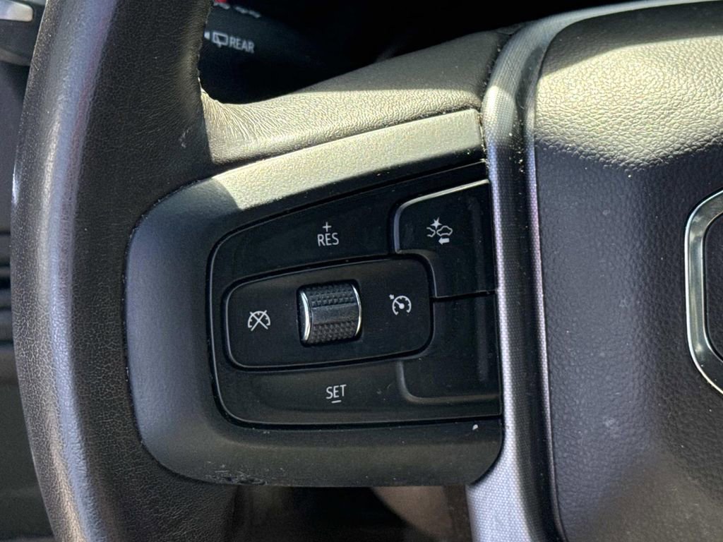 Used 2023 GMC Yukon SLE w/ Gmc Pro Safety Plus Package AWD/4WD image 23