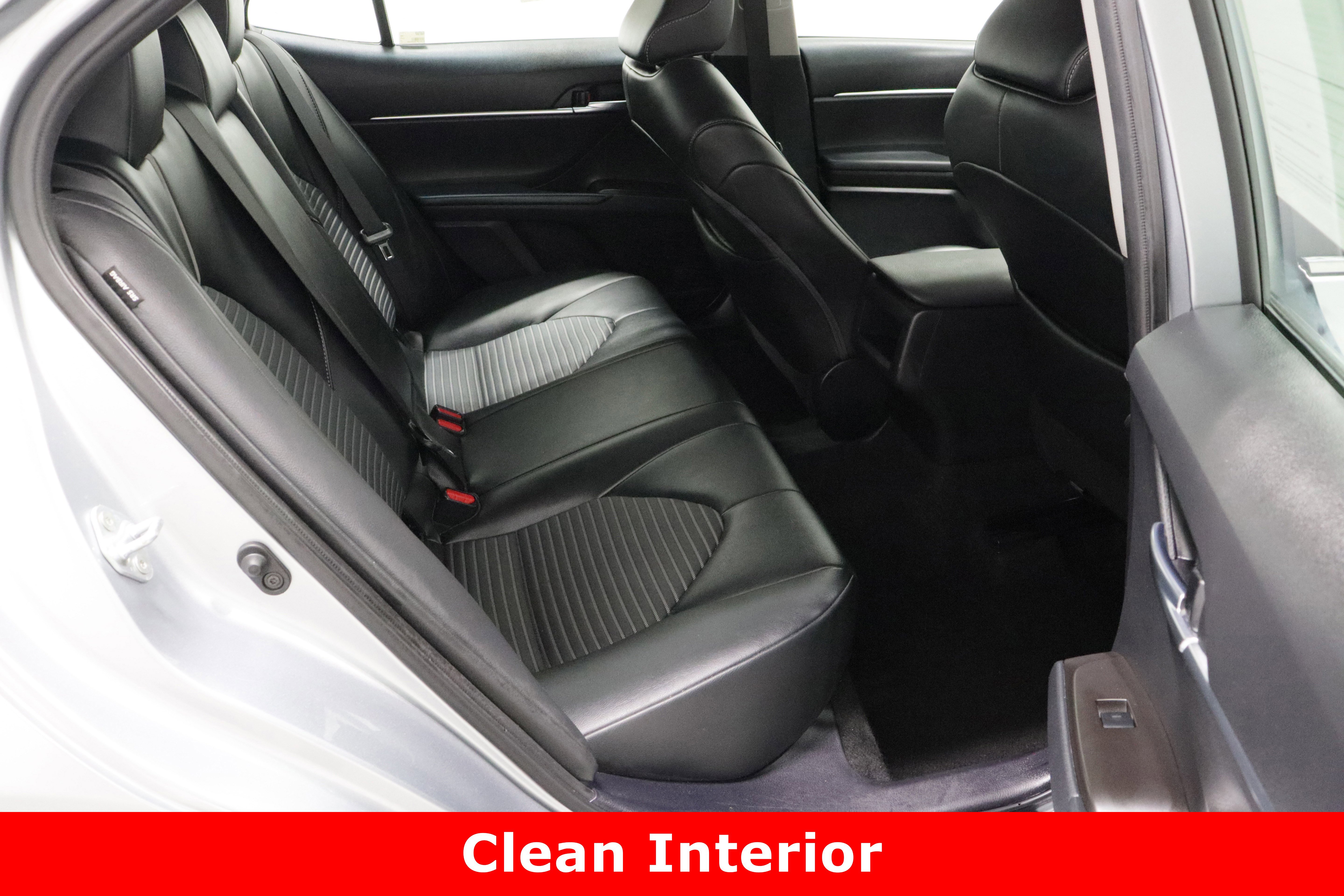 Used 2024 Toyota Camry SE image 31