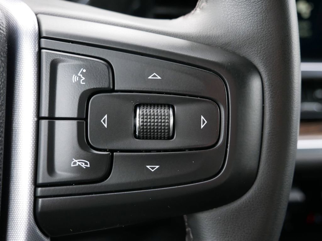 Used 2024 GMC Sierra 1500 Elevation image 23