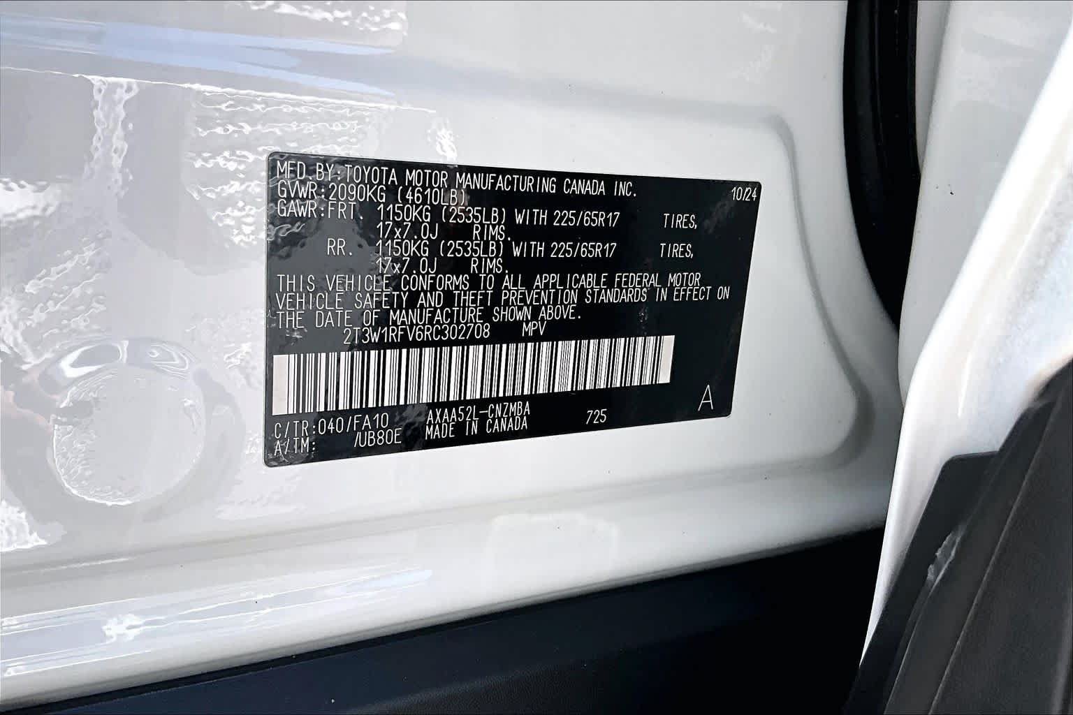 Certified 2024 Toyota RAV4 XLE FWD image 34