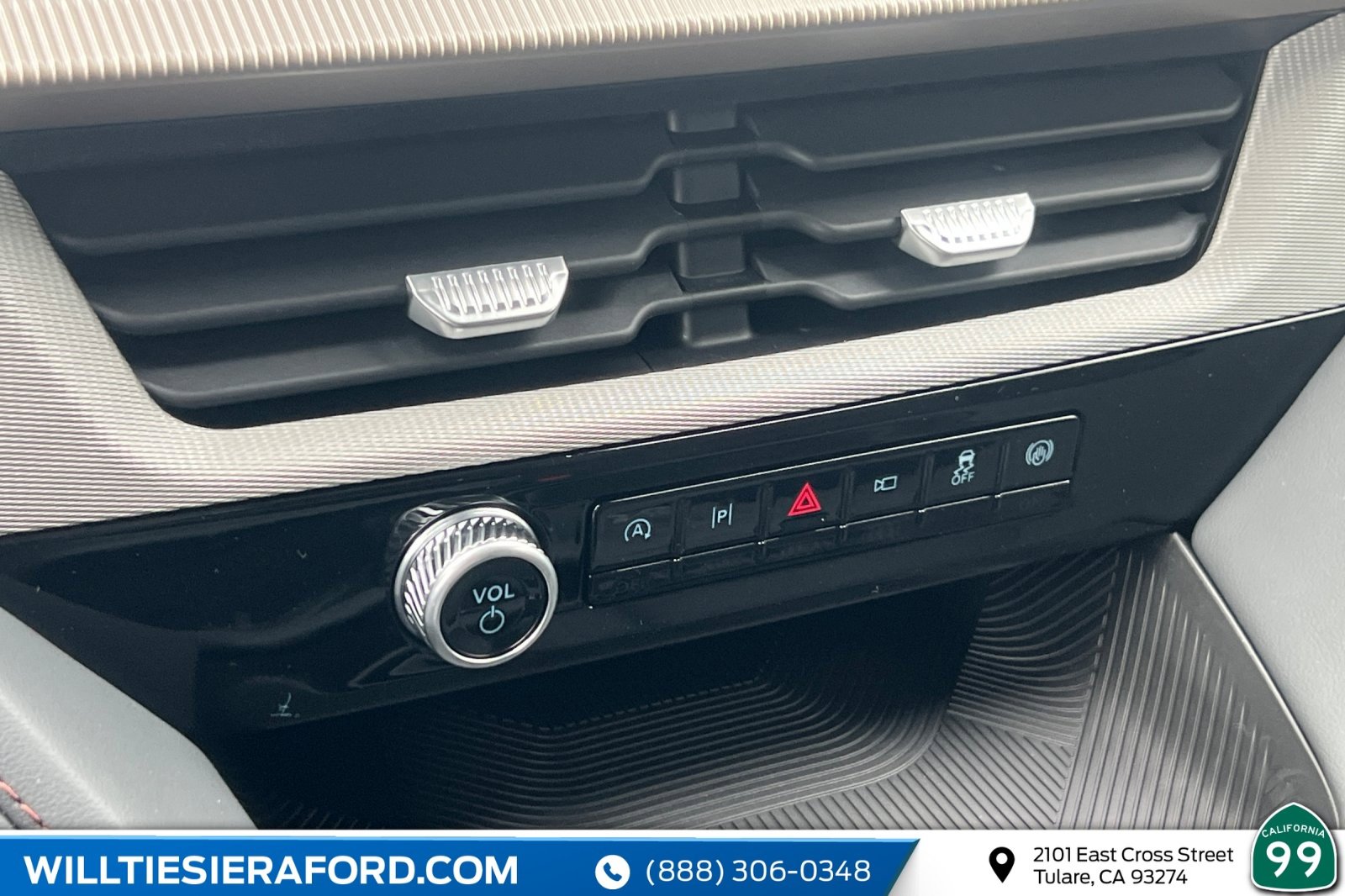 New 2026 Ford Explorer Active image 21