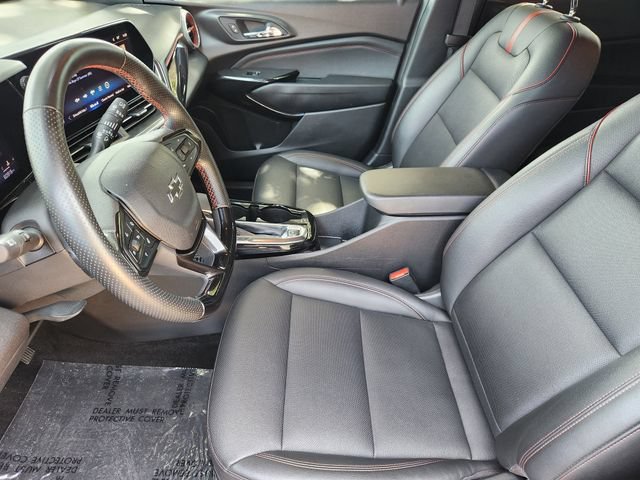 Used 2024 Chevrolet Trax RS FWD image 4