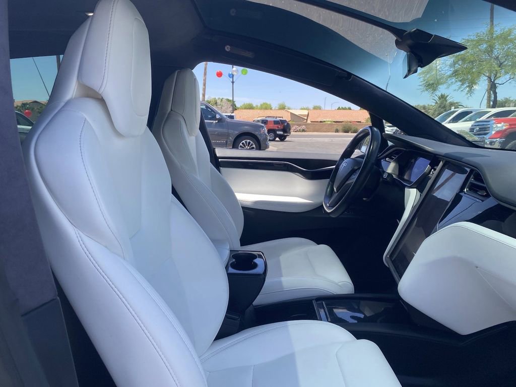 Used 2018 Tesla Model X 100D AWD/4WD image 12