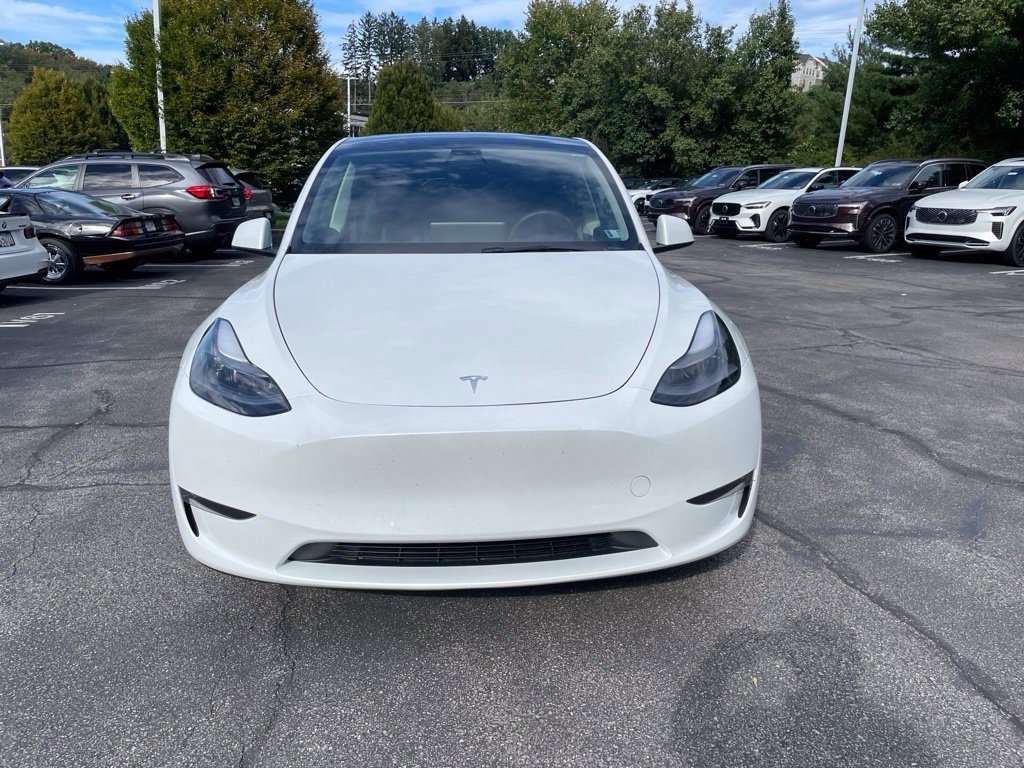 Used 2023 Tesla Model Y Long Range AWD/4WD image 24