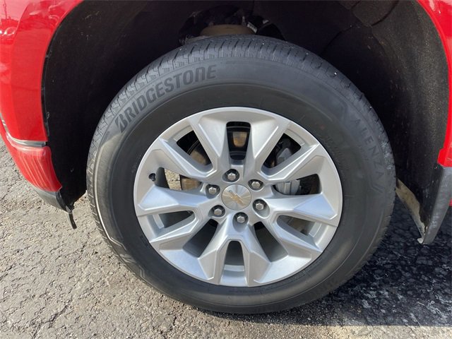 Used 2022 Chevrolet Silverado 1500 Custom image 2