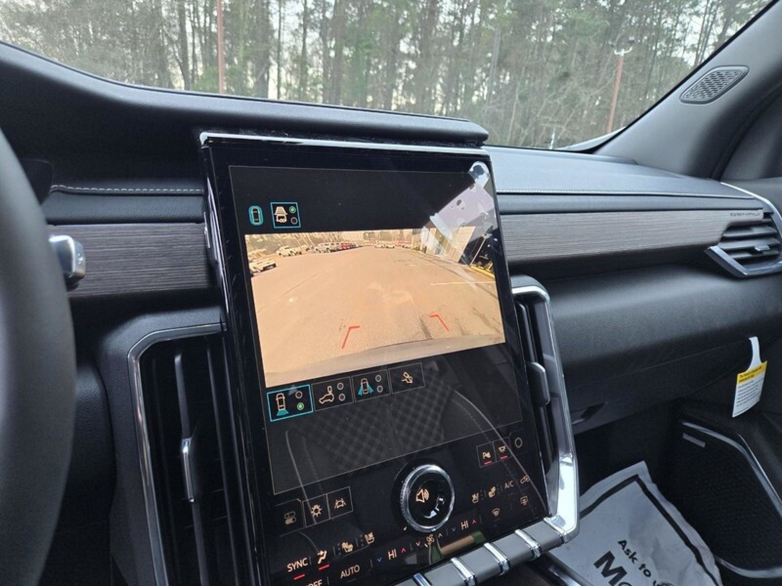 New 2026 GMC Acadia Denali w/ Super Cruise Package FWD image 18
