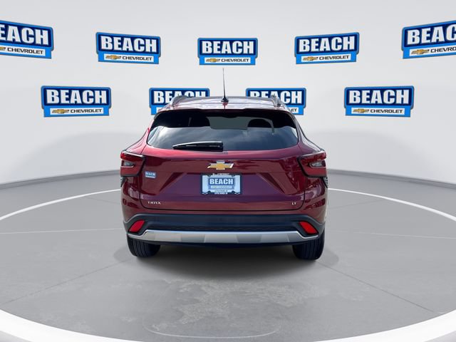 Used 2025 Chevrolet Trax LT w/ Driver Confidence Package FWD image 7