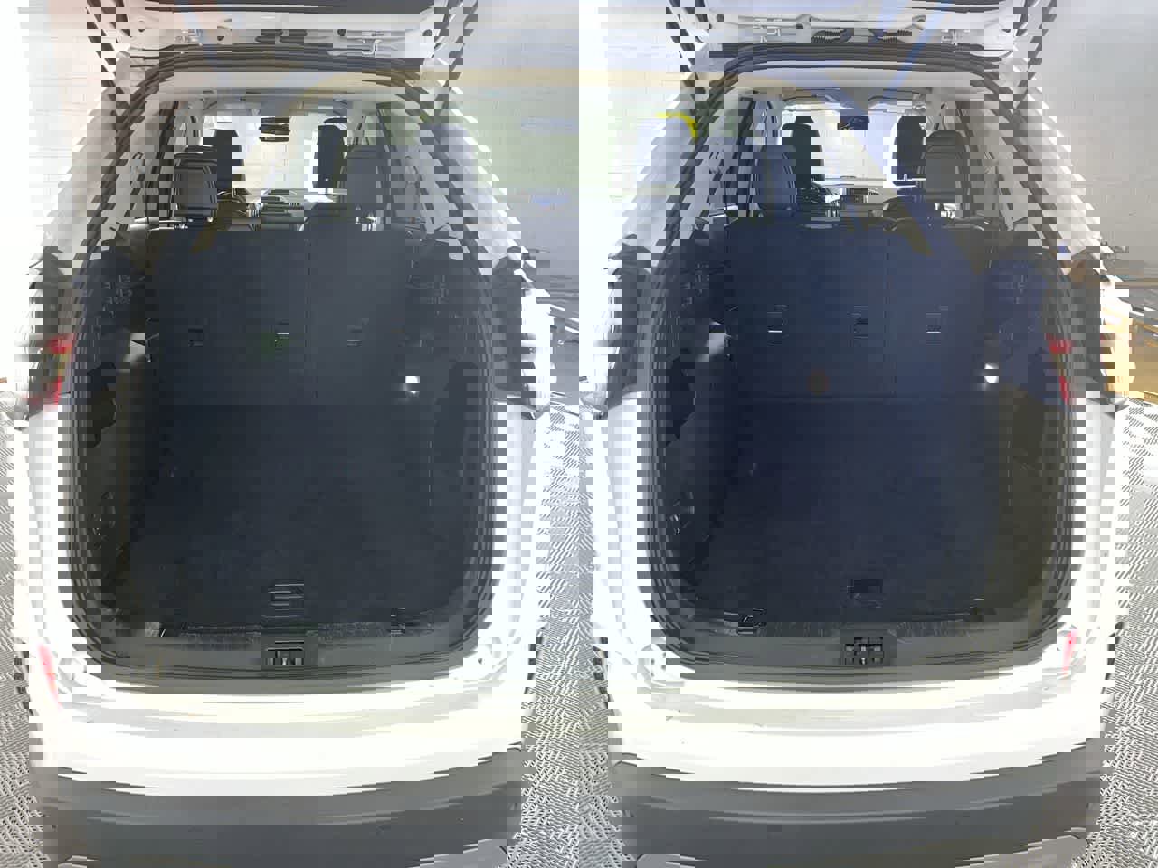 Used 2024 Ford Edge SEL image 27