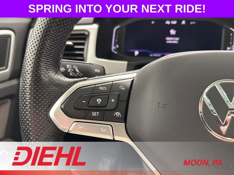 Used 2022 Volkswagen Atlas SEL R-Line AWD/4WD image 33