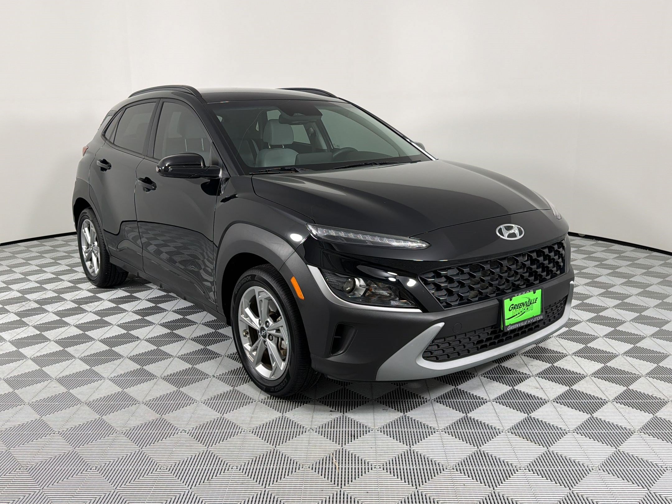 Used 2023 Hyundai Kona SEL w/ Cargo Package AWD/4WD image 7