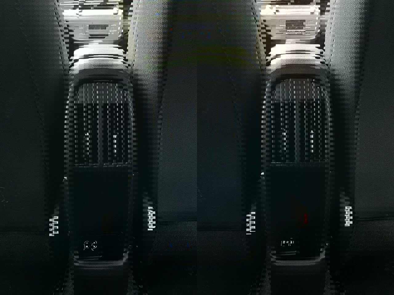 Used 2025 Hyundai Kona SEL image 13