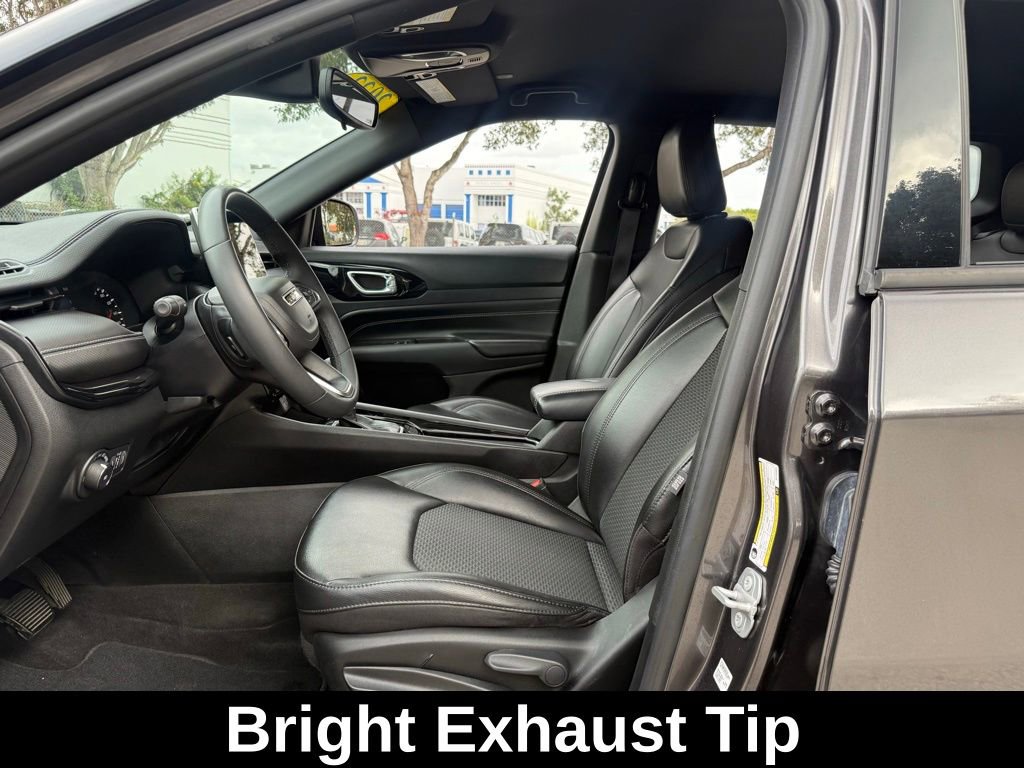 Certified 2022 Jeep Compass Altitude image 17