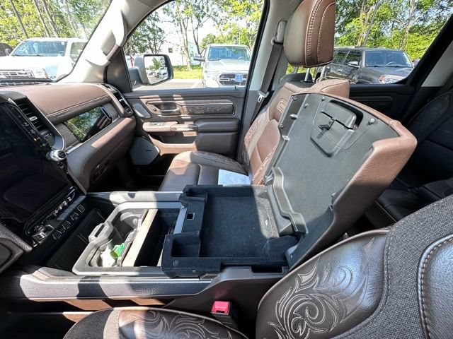 Used 2025 RAM 1500 Limited AWD/4WD image 26