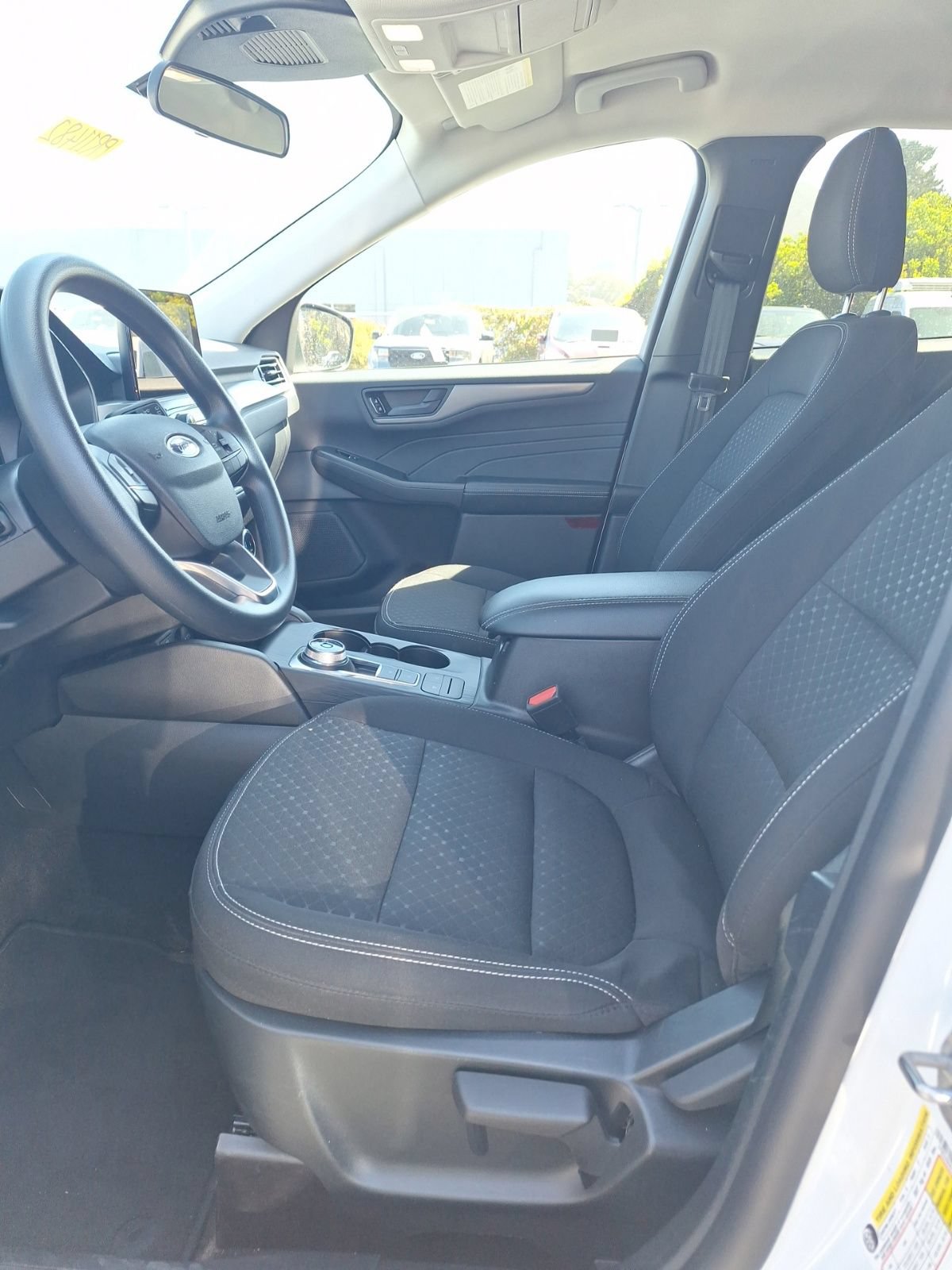 Used 2025 Ford Escape Active AWD/4WD image 11