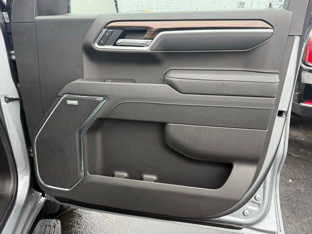 New 2026 Chevrolet Silverado 1500 RST w/ Dark Appearance Package image 31