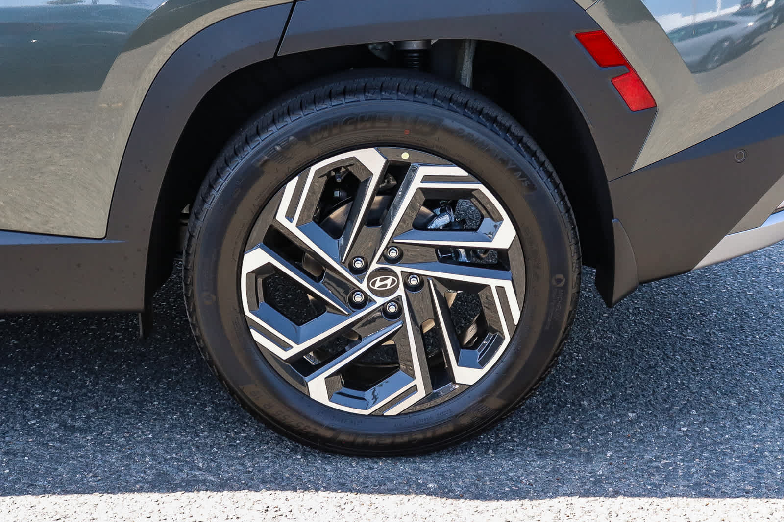 New 2026 Hyundai Tucson Limited AWD/4WD image 13