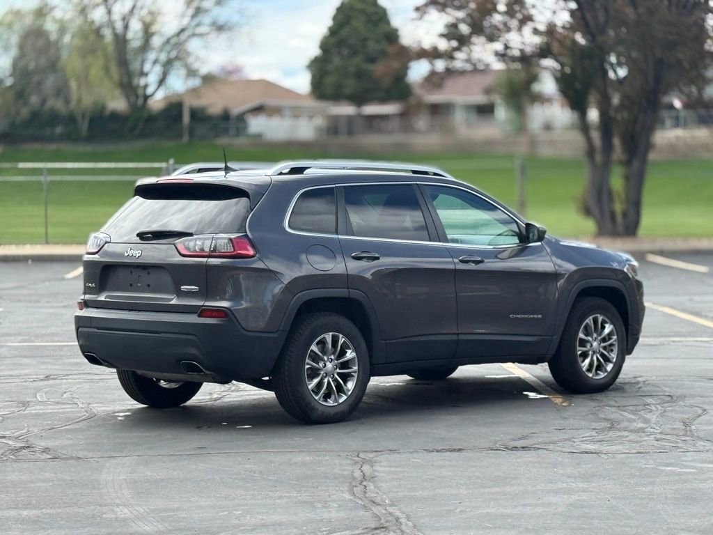 Used 2019 Jeep Cherokee Latitude Plus w/ Comfort/Convenience Group image 5