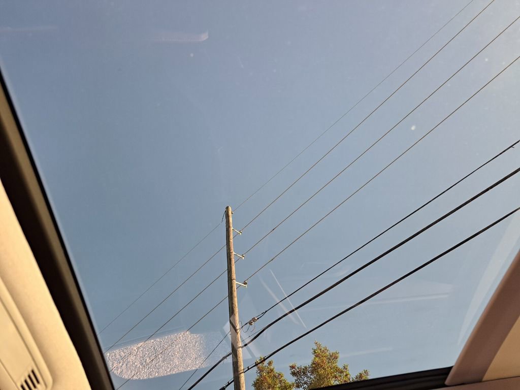 New 2026 Volkswagen Taos SE image 19