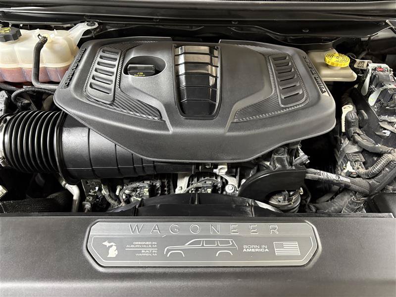 Used 2024 Jeep Wagoneer Series II w/ Flexible Seating Group AWD/4WD image 20