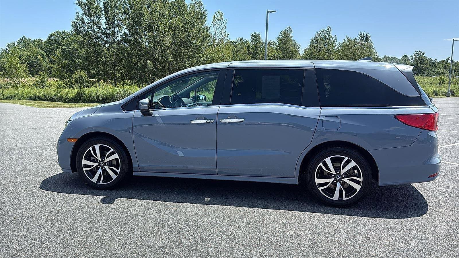 Used 2023 Honda Odyssey Touring image 10