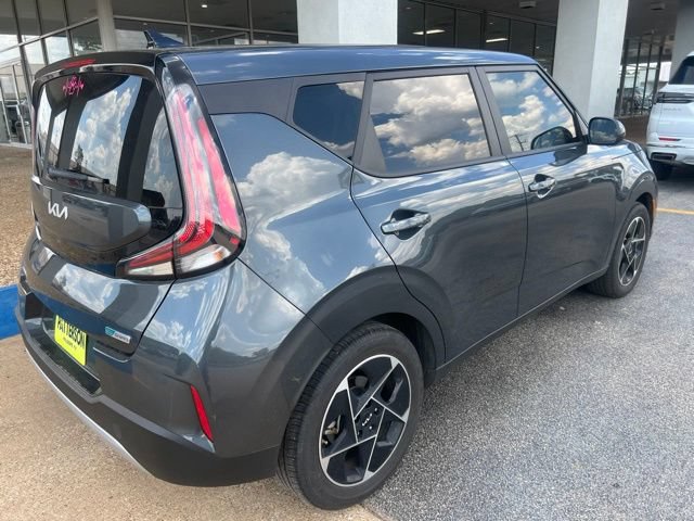 Used 2024 Kia Soul EX FWD image 10