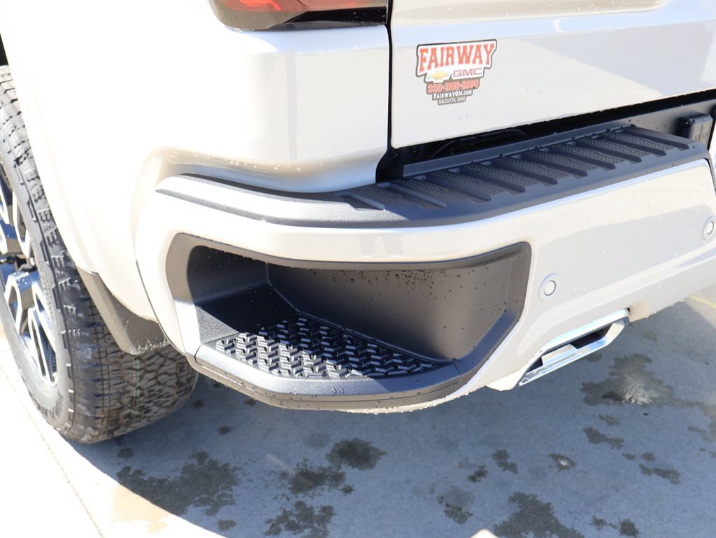 New 2026 GMC Sierra 1500 AT4 w/ AT4 Premium Package AWD/4WD image 34