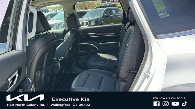 Certified 2023 Kia Telluride S w/ S Sunroof Package AWD/4WD image 23