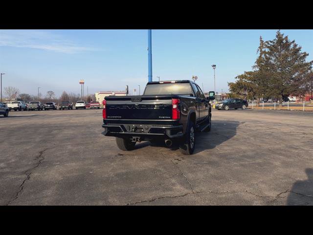 Used 2024 Chevrolet Silverado 2500 Custom w/ Custom Value Package image 30