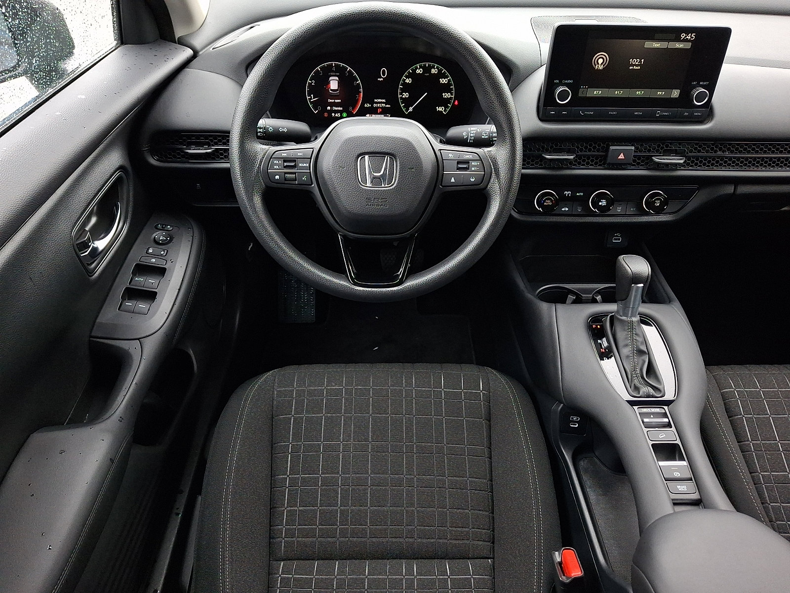 Used 2024 Honda HR-V LX image 11
