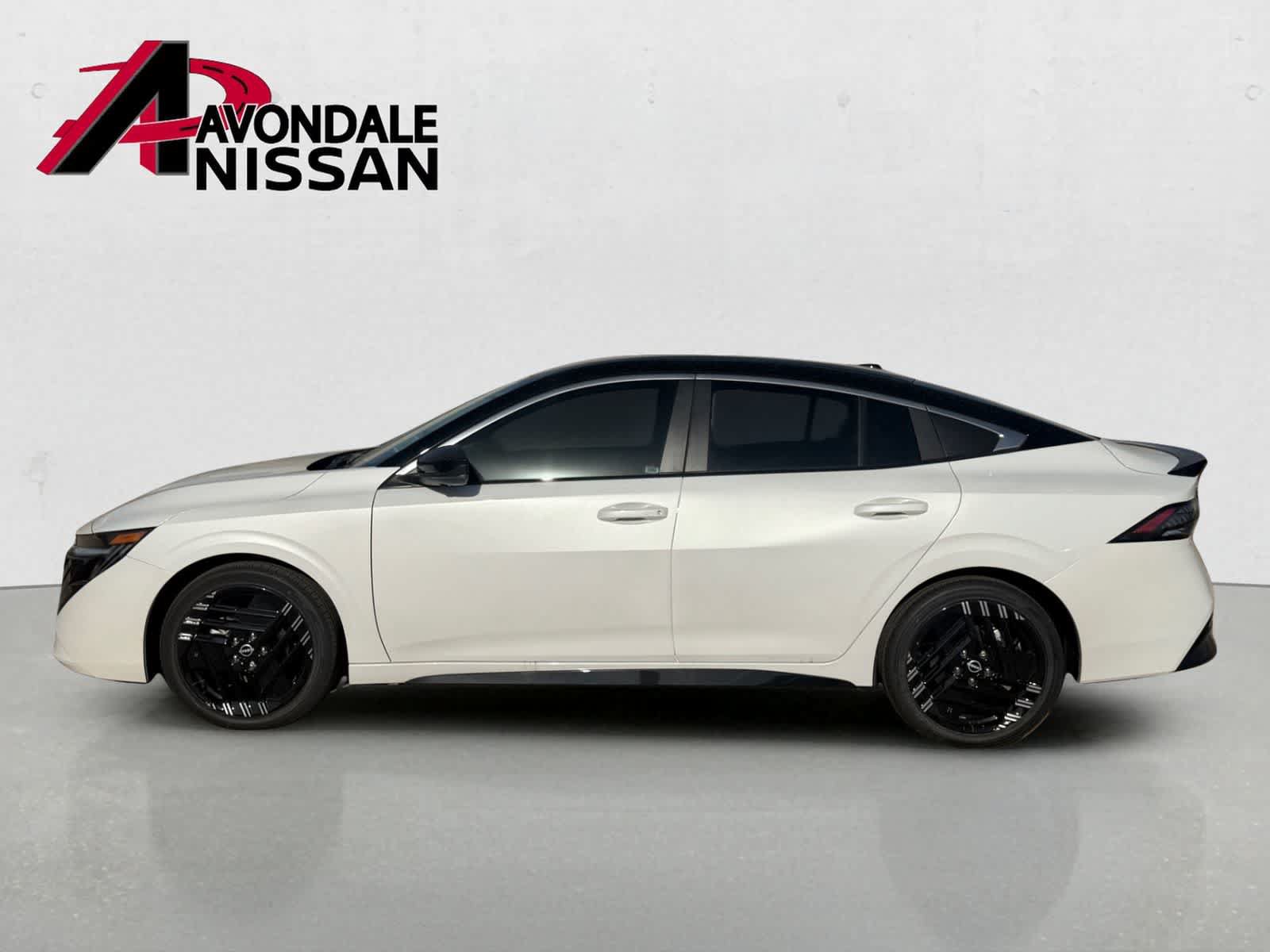 New 2026 Nissan Sentra SR w/ SR Premium Package FWD image 4