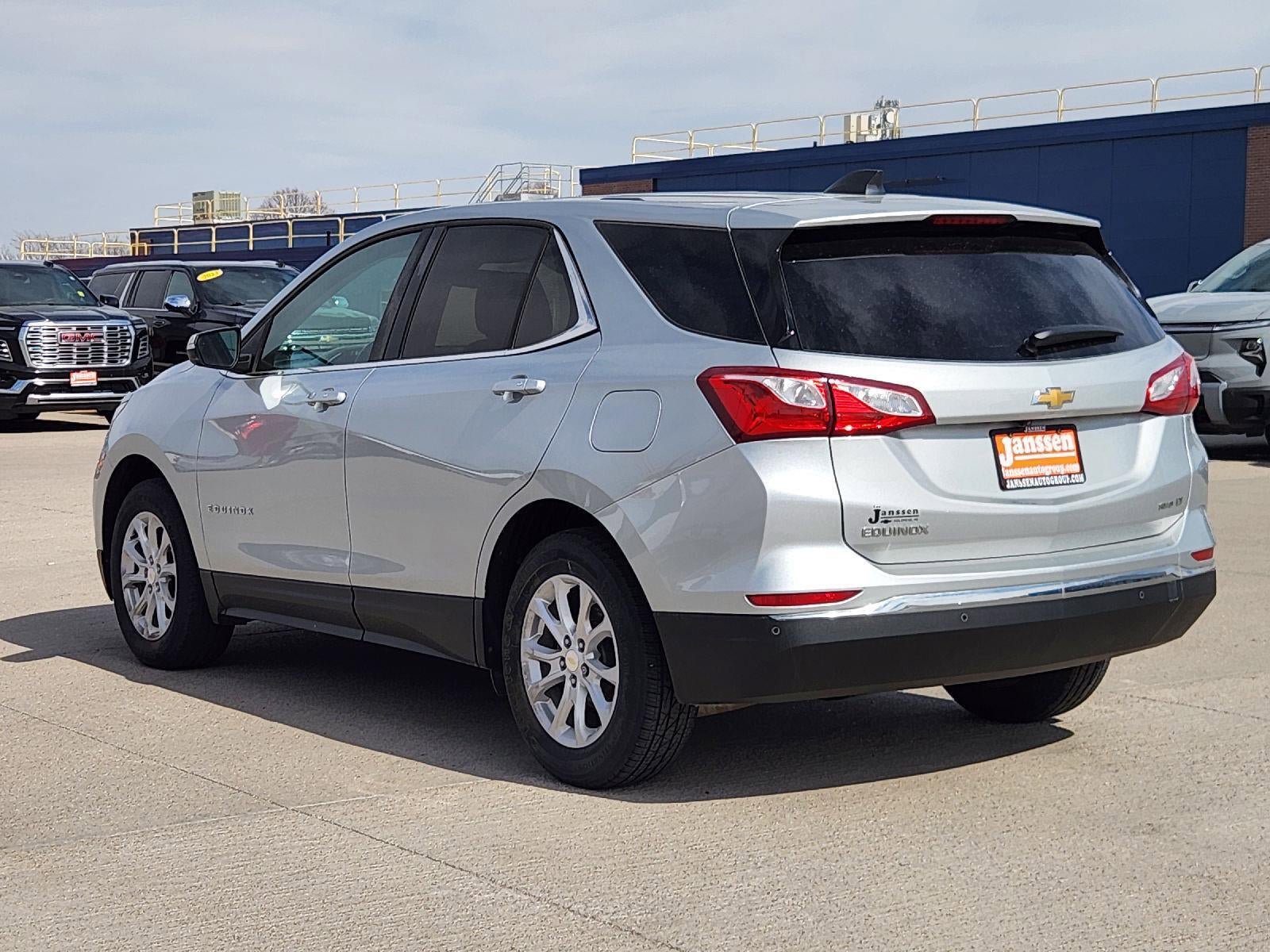 Used 2018 Chevrolet Equinox LT AWD/4WD image 8