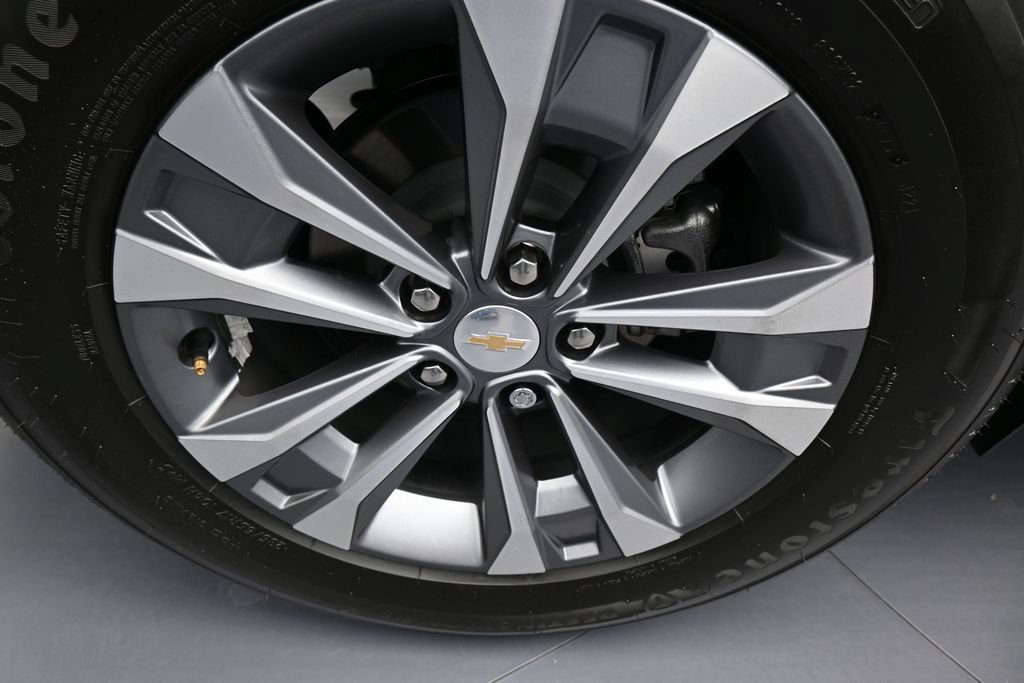 Used 2026 Chevrolet Equinox LT FWD image 42