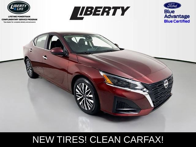 Used 2023 Nissan Altima 2.5 SV image 1