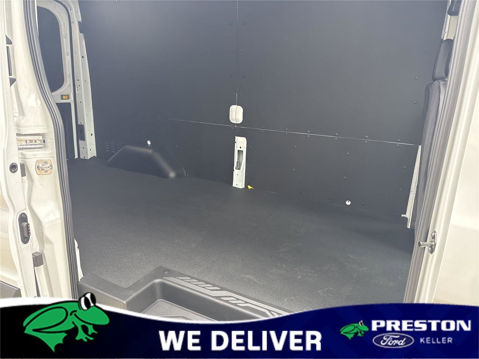 New 2025 Ford Transit 250 148 Medium Roof w/ Load Area Protection Package image 20