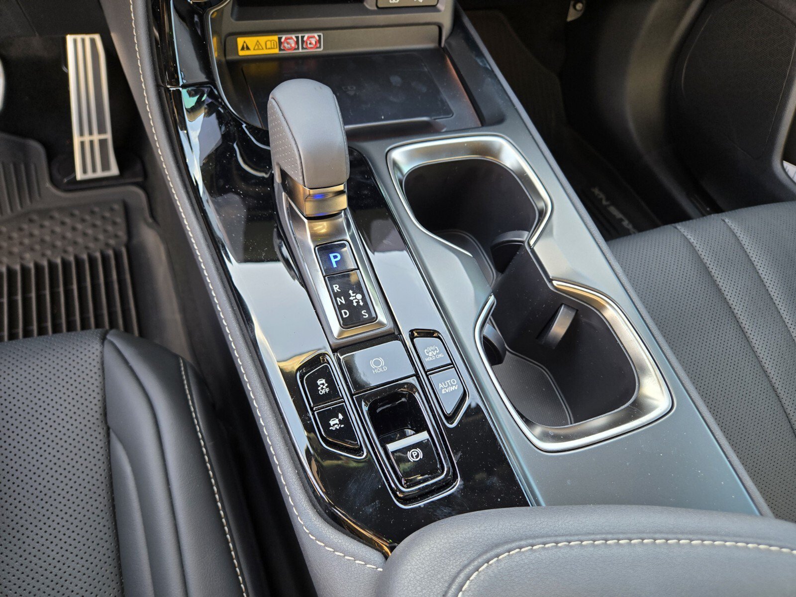 New 2026 Lexus NX 450h+ F Sport AWD/4WD image 13