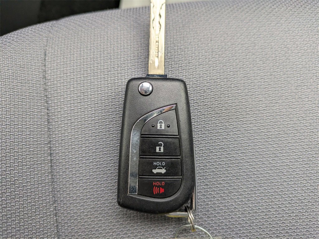 Used 2022 Toyota Corolla SE image 28