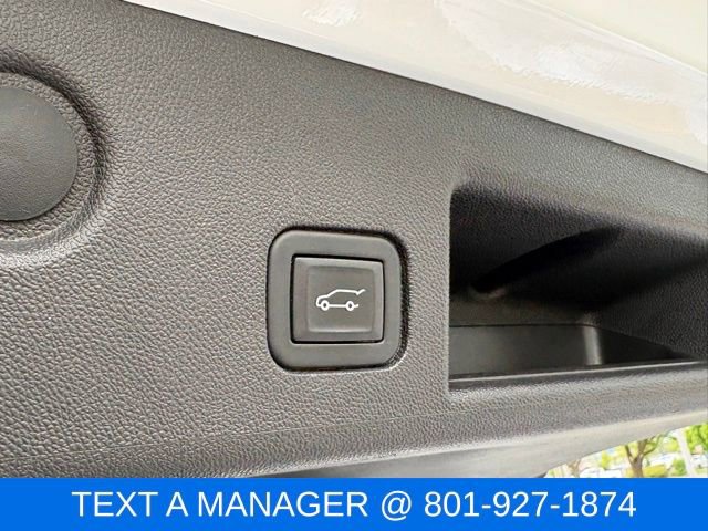 Used 2024 Chevrolet Equinox LT AWD/4WD image 12