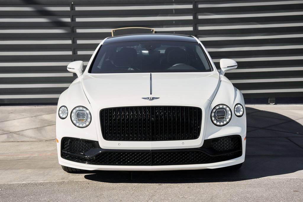 Used 2024 Bentley Flying Spur S V8 image 10