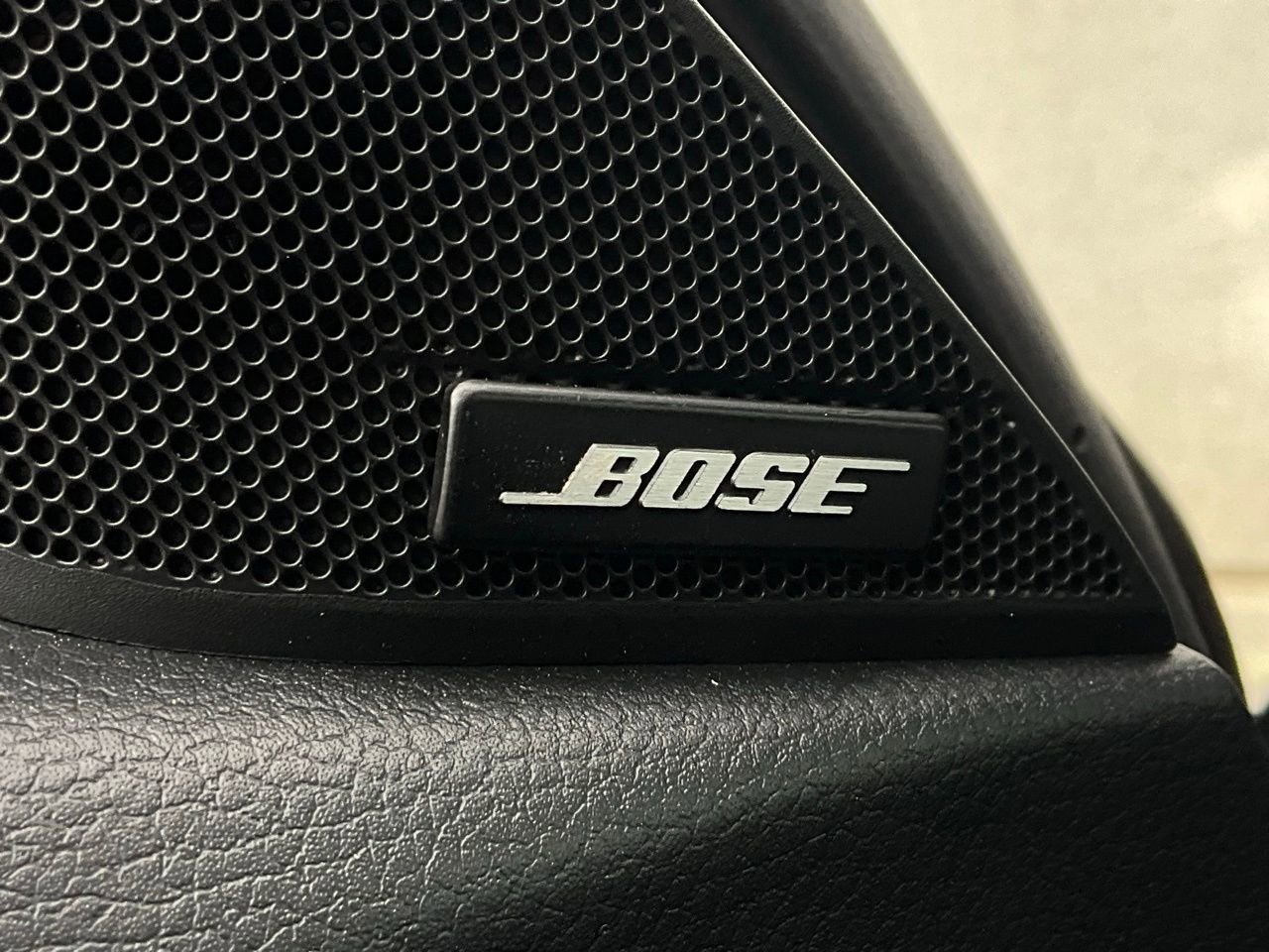 Used 2025 MAZDA CX-50 AWD 2.5 S w/ Premium Package image 22